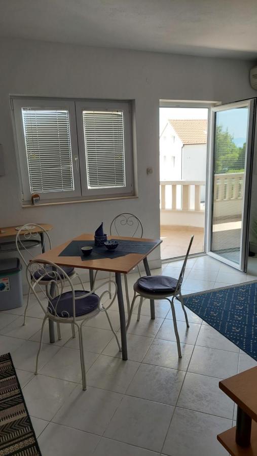 Apartments Eti Бол Экстерьер фото
