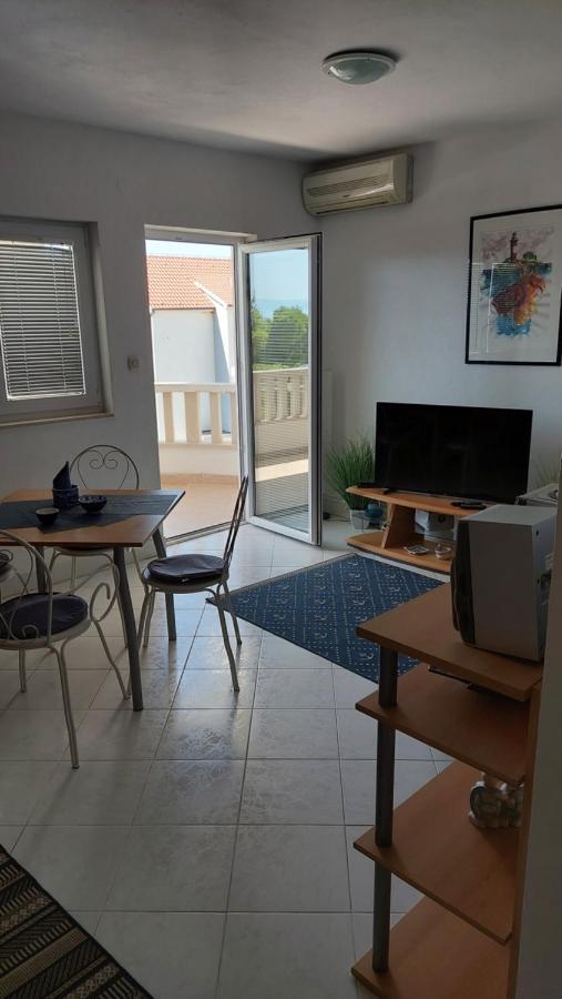 Apartments Eti Бол Экстерьер фото