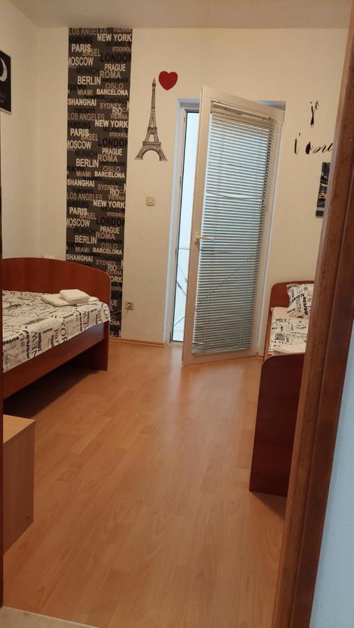 Apartments Eti Бол Экстерьер фото