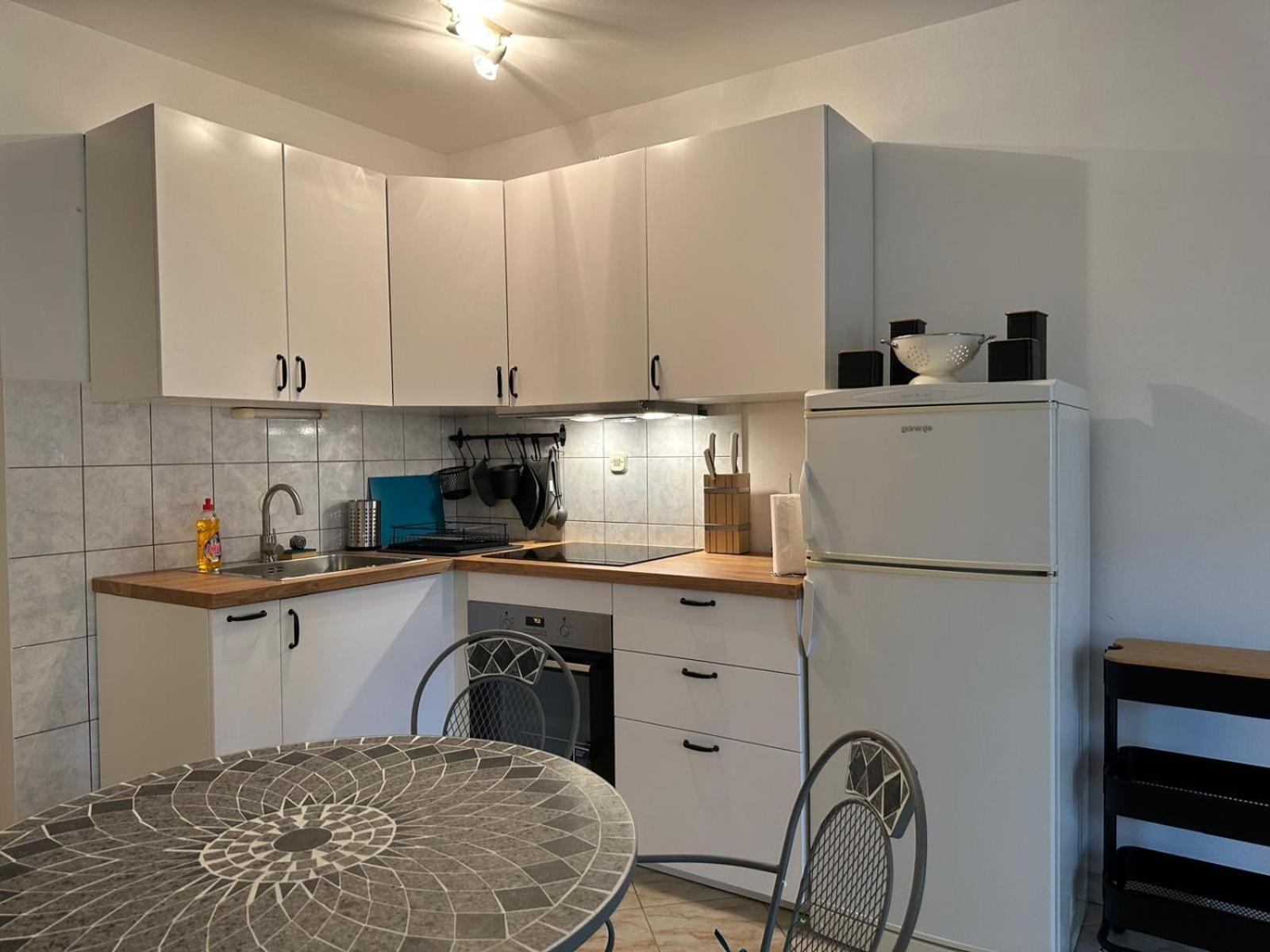 Apartments Eti Бол Экстерьер фото